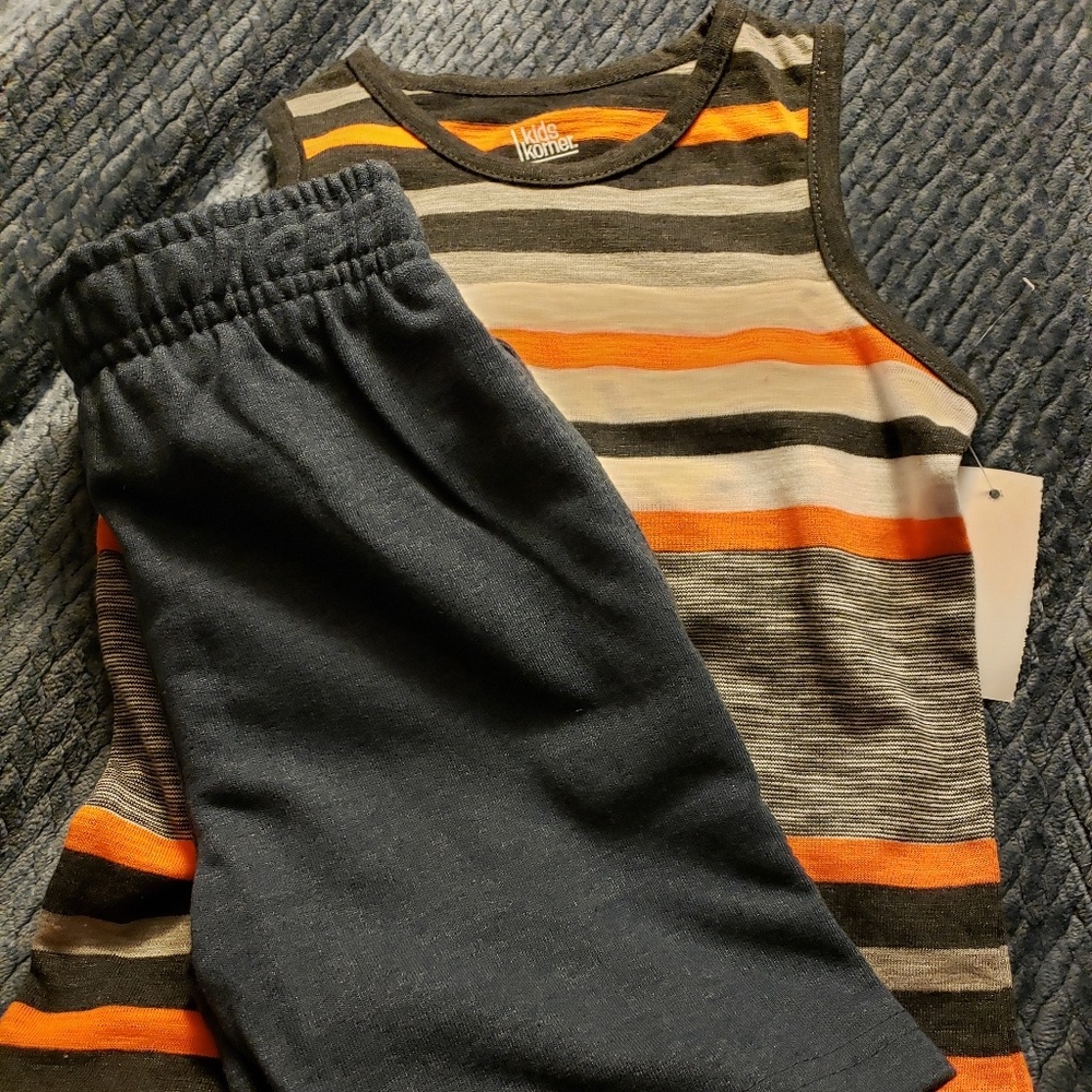 3T Boys  Tshirt & Short set